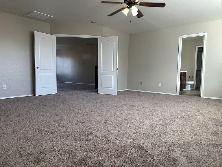 1029 E Canyon Trl — Photo 13