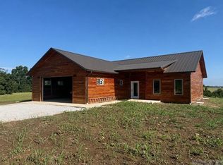 (Undisclosed Address), Everton, AR 72633