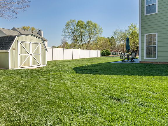 5th image of 9131 Old Barnette Pl