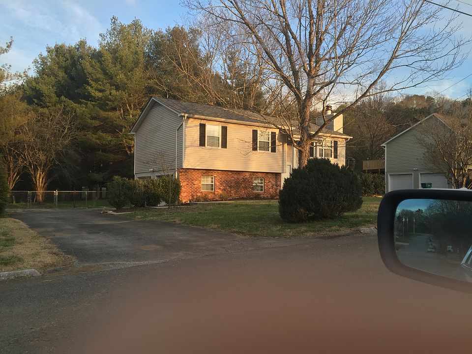 2nd image of 1700 Campfire Dr