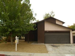 4759 Woodridge Rd, Las Vegas, NV 89121