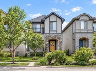 125 N Monteith Dr SE, High River, AB T1V0G8