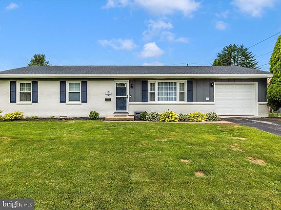 2nd image of 1127 Carroll Heights Blvd