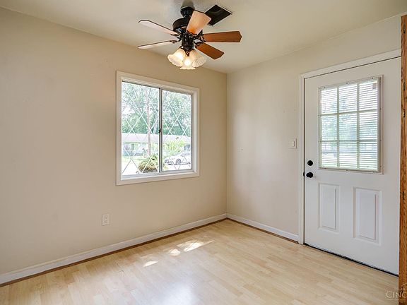 5th image of 3374 Deshler Dr