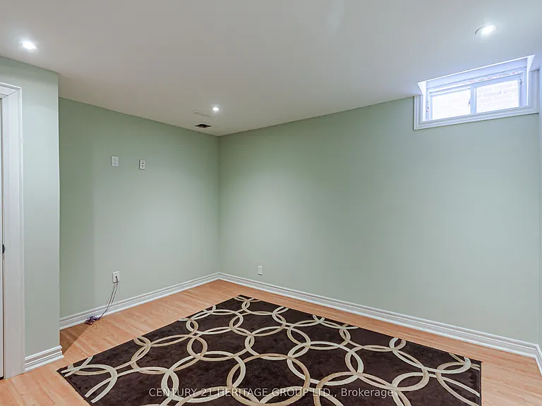 84 Maple Valley Rd — Photo 10