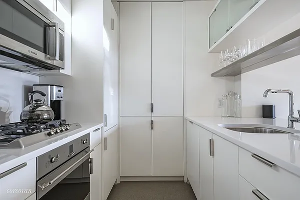 Rented by Corcoran | media 10