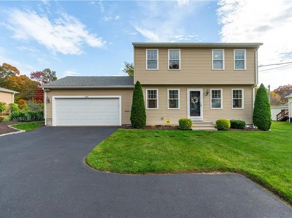 4286 Post Rd, Warwick, RI 02818