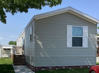 17111 Hall Rd #96, Macomb, MI 48044