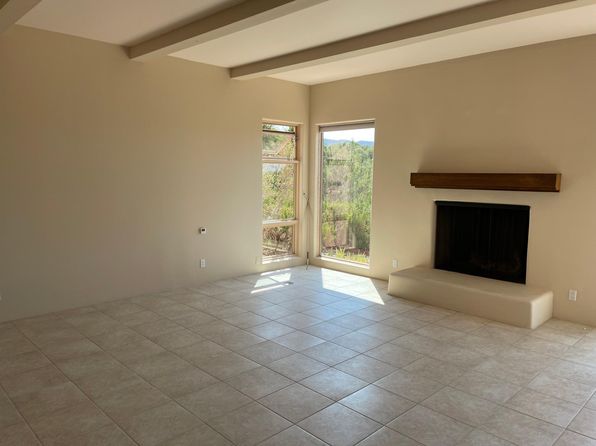 4 Old Agua Fria Rd E