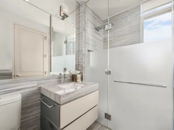 20 West 53rd Street image 14 of 18