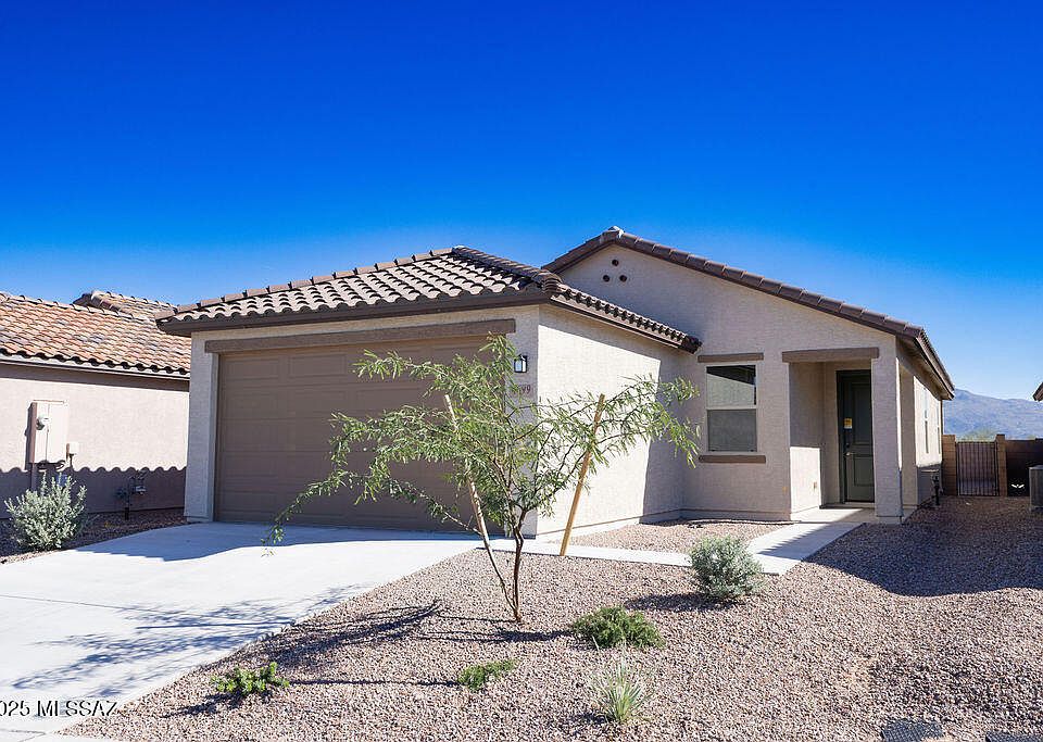 1st image of 4699 S Verdin Valley Dr