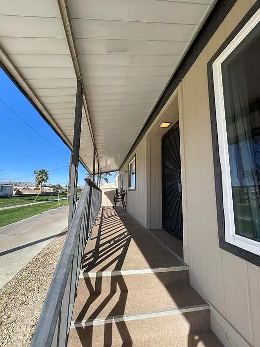 2 bed, 1400 sqft, $2,199 — Photo 3