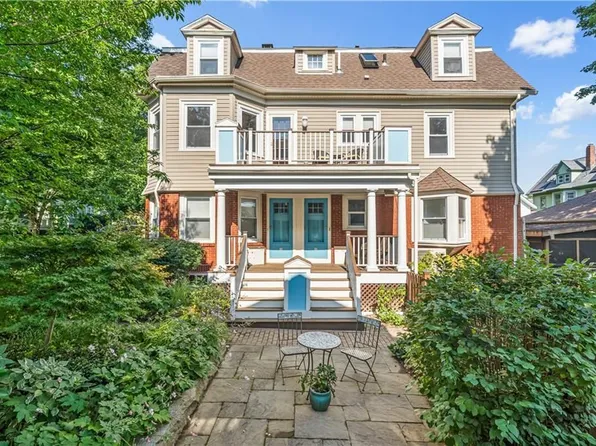 60 Forest St, Providence, RI 02906