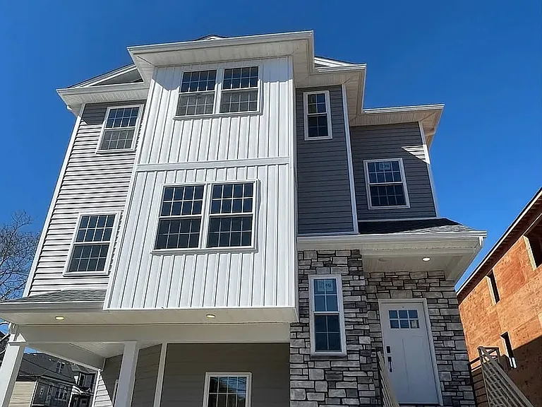 1036 Cross Ave #1 — Photo 1