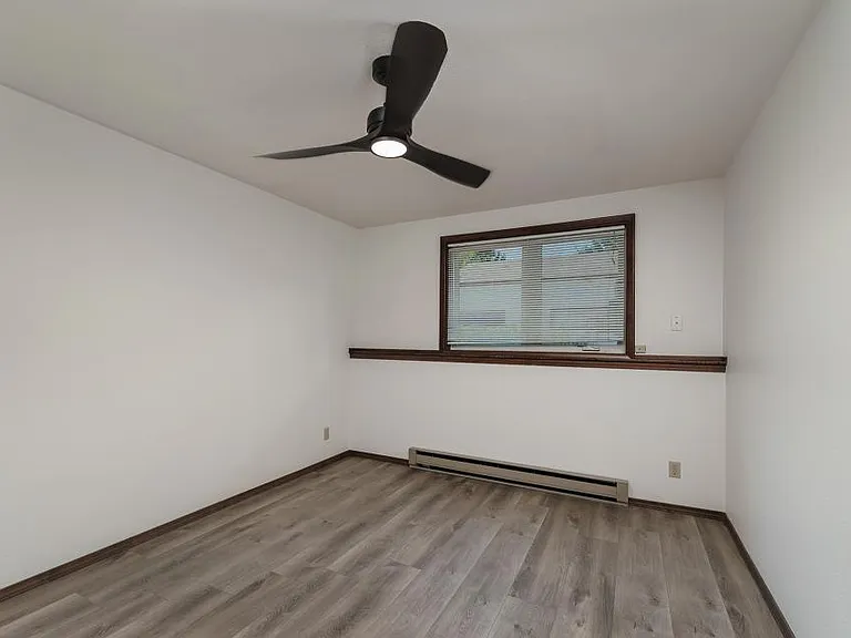 2014 Alderson Ave #D — Photo 8