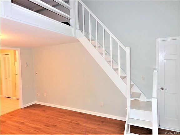 5th image of 3252 Amelia Dr