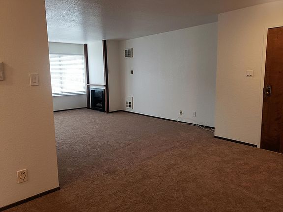 3rd image of 1795 38th Ave APT 202
