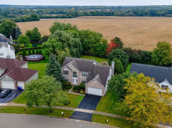 37103 N Bonnie Brae Rd, Lake Villa, IL 60046