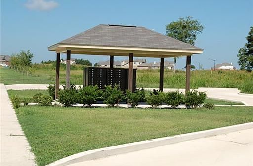 4th image of 106 Garnet Ct