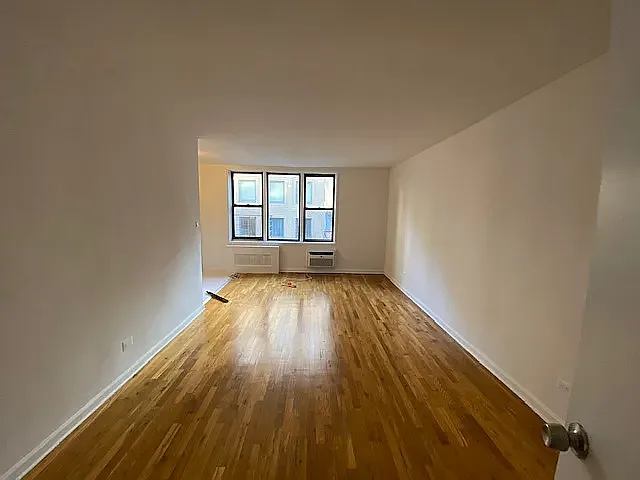 27 E 13th St #7K — Photo 1