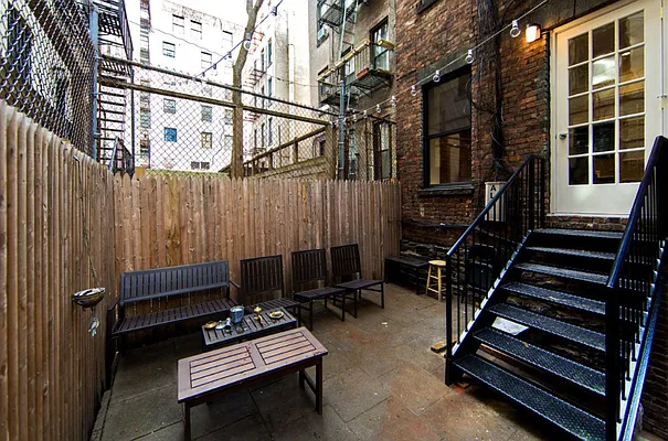 Rented by Avenues Real Estate | media 32