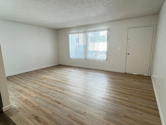 2nd image of 133 S Linda Way #B