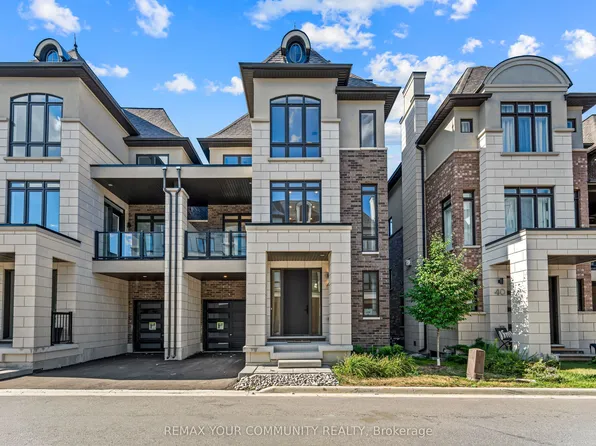 42 Globemaster Ln, Richmond Hill, ON L4E 1H4