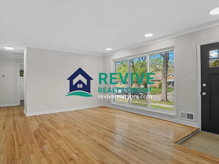36665 Angeline Cir — Photo 3