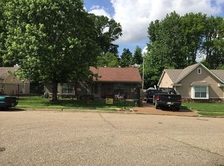 4726 Crestfield Rd, Millington, TN 38053