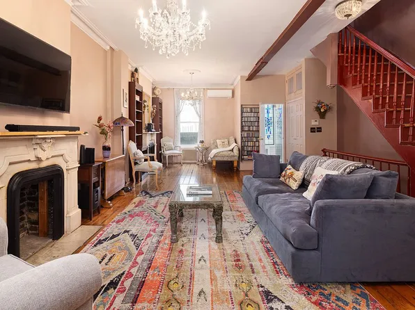 166 Prospect Park W, Brooklyn, NY 11218
