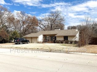 3805 Trail Lake Dr, Fort Worth, TX 76109