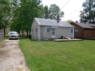 204 Hessel Blvd, Champaign, IL