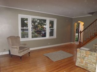 2123 S 24th Ave, Broadview, IL 60155