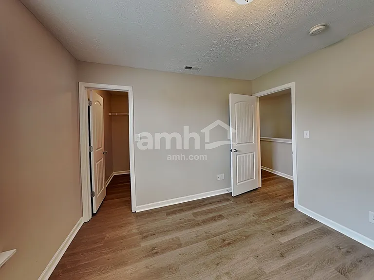 1127 Fiesta Dr — Photo 15