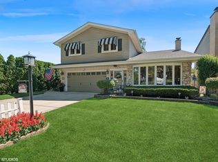 1621 S Washington Ave, Park Ridge, IL 60068