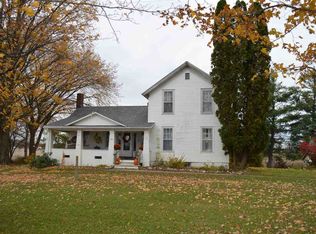 1751 N Smith Rd, Eaton Rapids, MI 48827