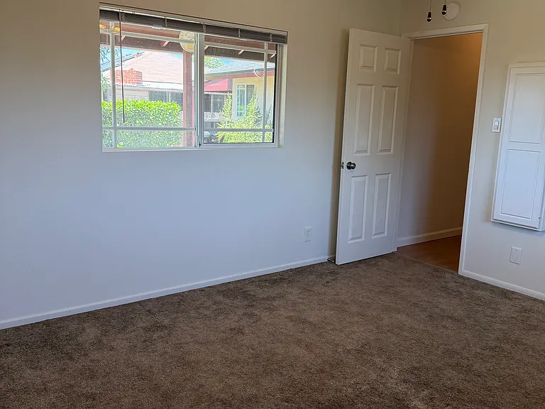 11544 Potter St — Photo 17