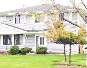 1st image of 6034 Fremont Dr
