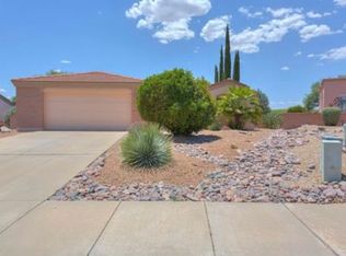 4466 S Golf Estates Dr, Green Valley, AZ 85622