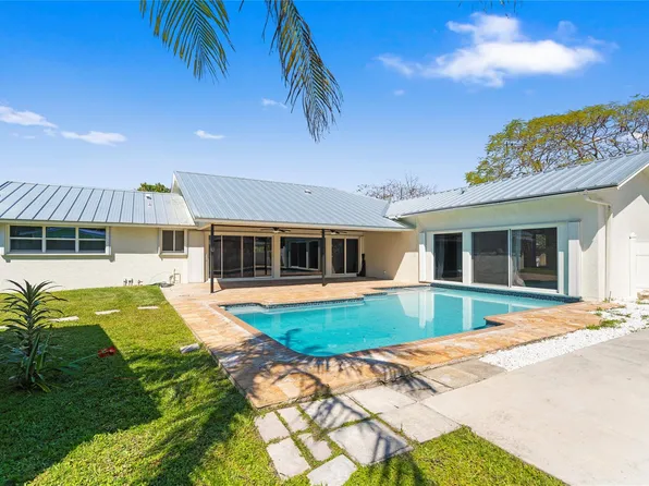 698 NW 12th Road, Boca Raton, FL 33486