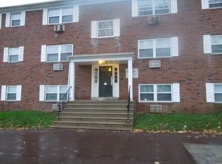 822 Stanbridge St APT B2, Norristown, PA 19401
