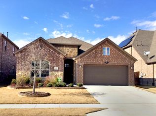 15605 Pioneer Bluff Trl, Roanoke, TX 76262