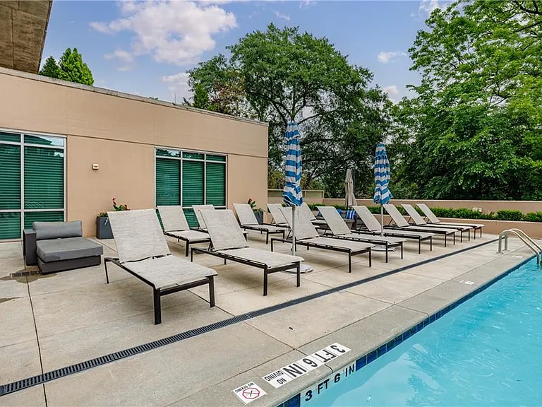 905 Juniper St NE #309 — Photo 45