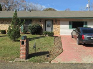 806 Lawton Dr, El Dorado, AR 71730