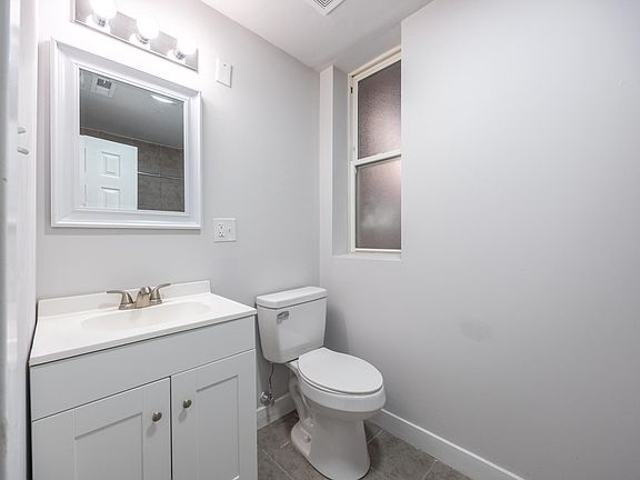 3rd image of 5237 W Lake St APT 1A