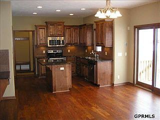 3rd image of 4210 Edgerton Dr