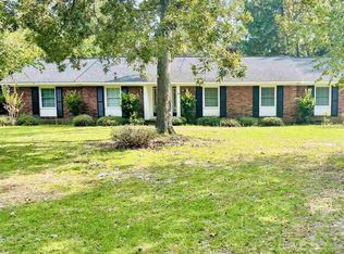 609 Lyndale Dr, Hartsville, SC 29550
