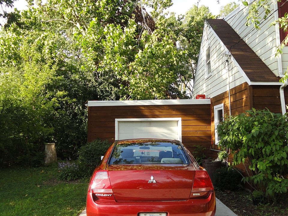 attached garage
