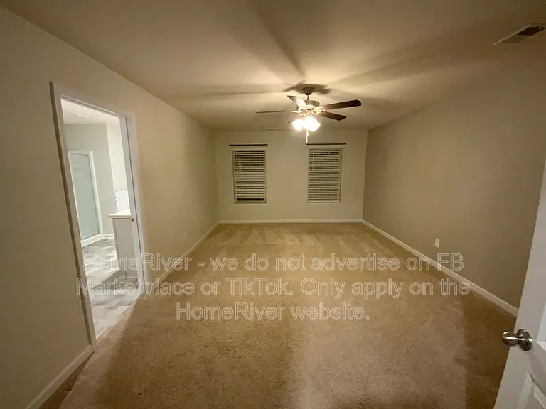 2215 Waycross Ln — Photo 28