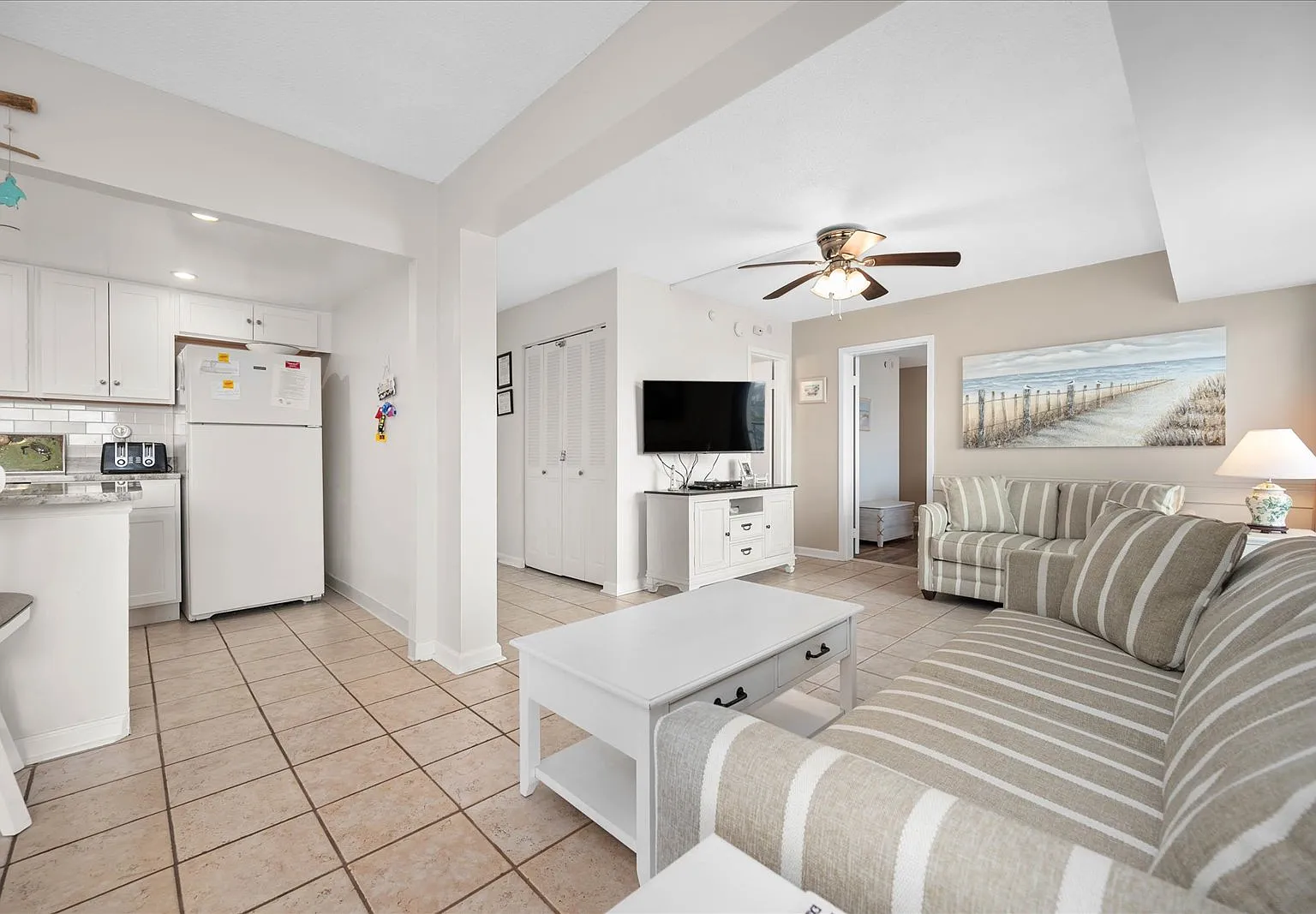 1 bed, 802 sqft, $1,000 — Photo 4
